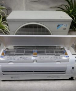 may-lanh-auto-clean-daikin