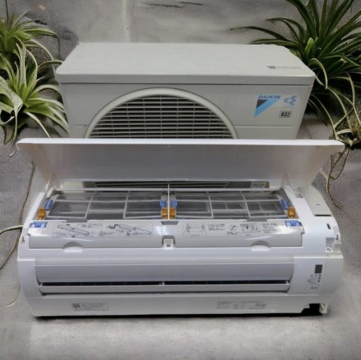 may-lanh-auto-clean-daikin